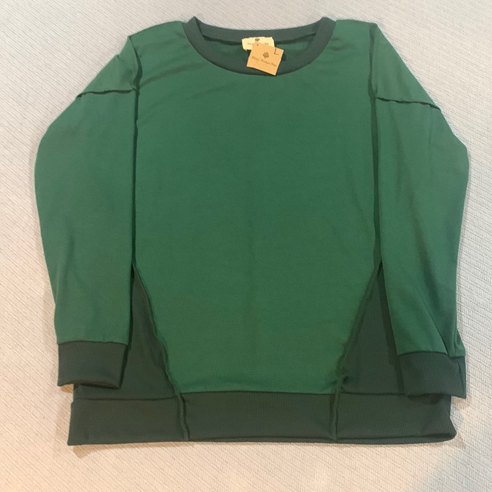 Women’s soft stitched two toned green sweatshirt